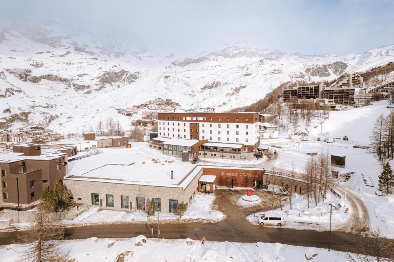 Valtur Cervinia Cristallo Ski Resort 브루일서비니아 외부 사진