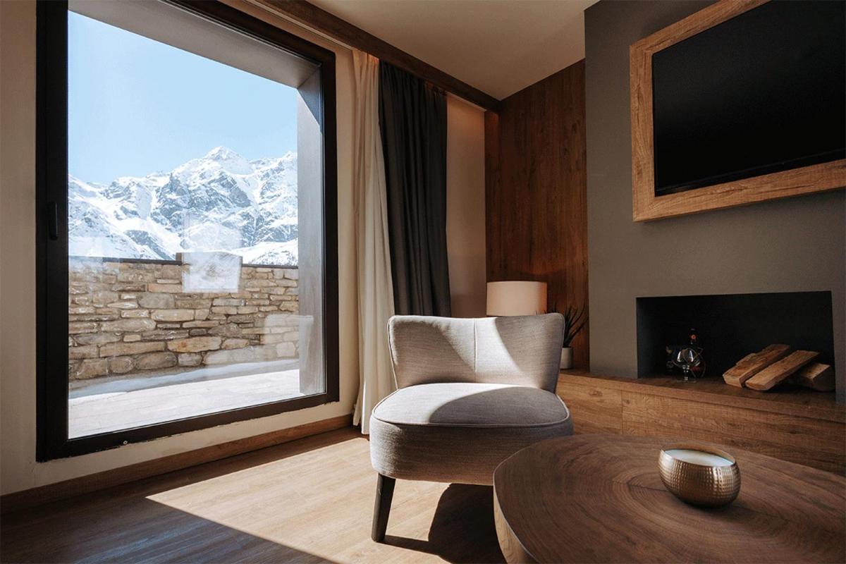 Valtur Cervinia Cristallo Ski Resort 브루일서비니아 외부 사진